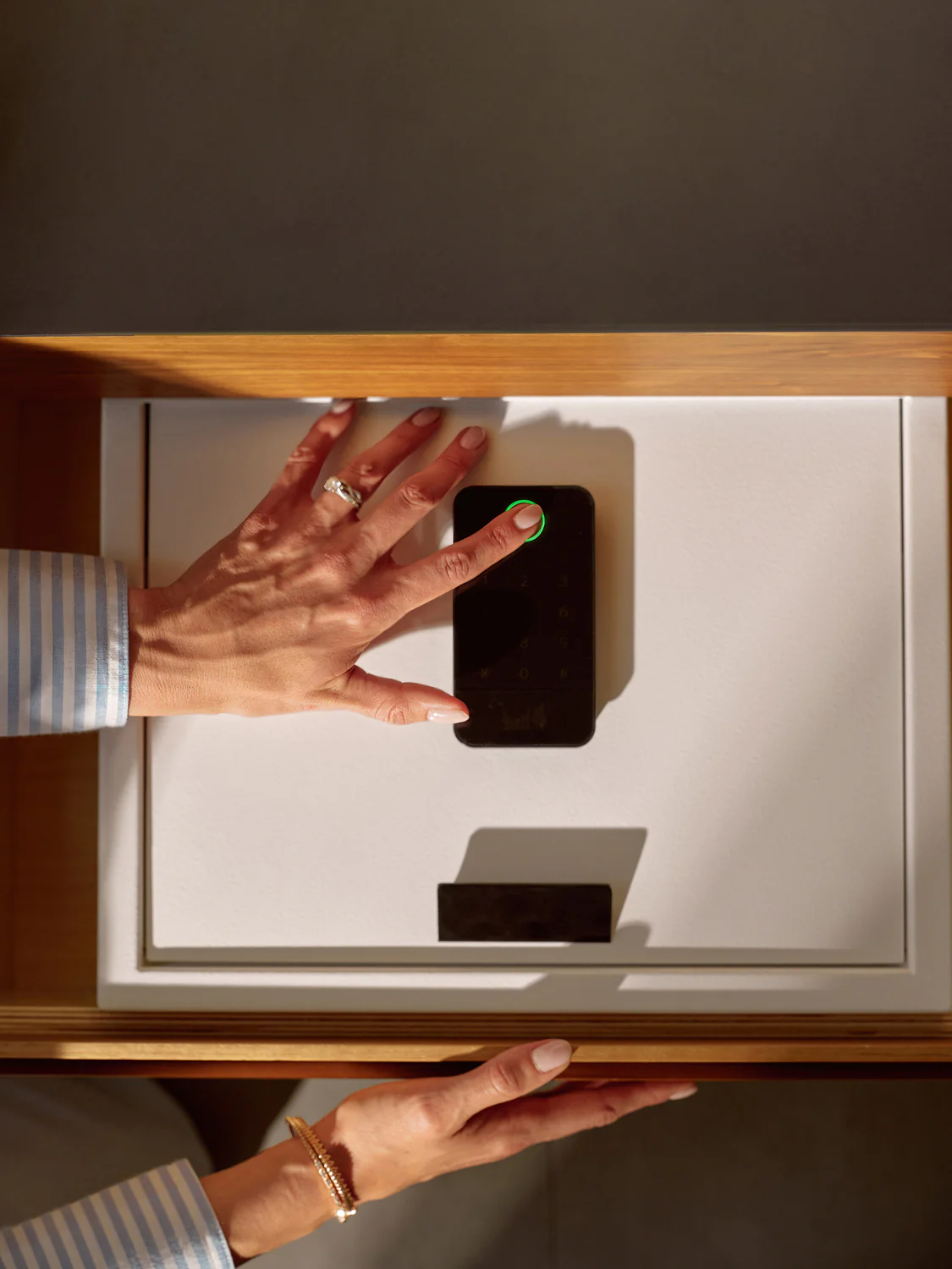Mycube Nightstand Gun Safe - Image 3